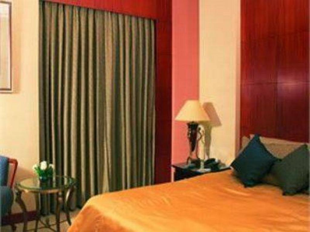 Hotel Hans International Neu-Delhi Exterior foto
